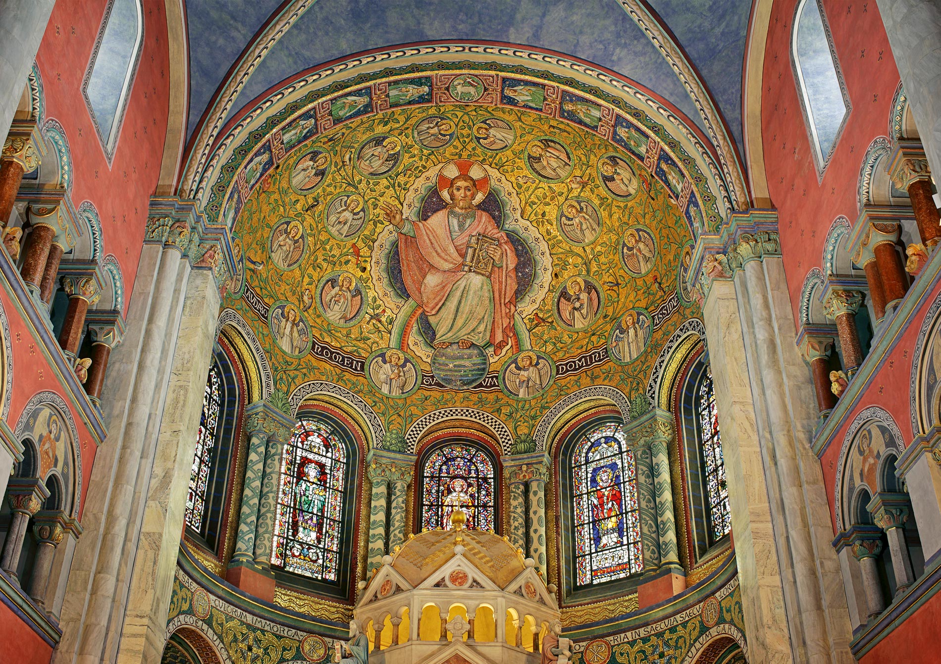 Apsismosaik Pantokrator – St. Benno