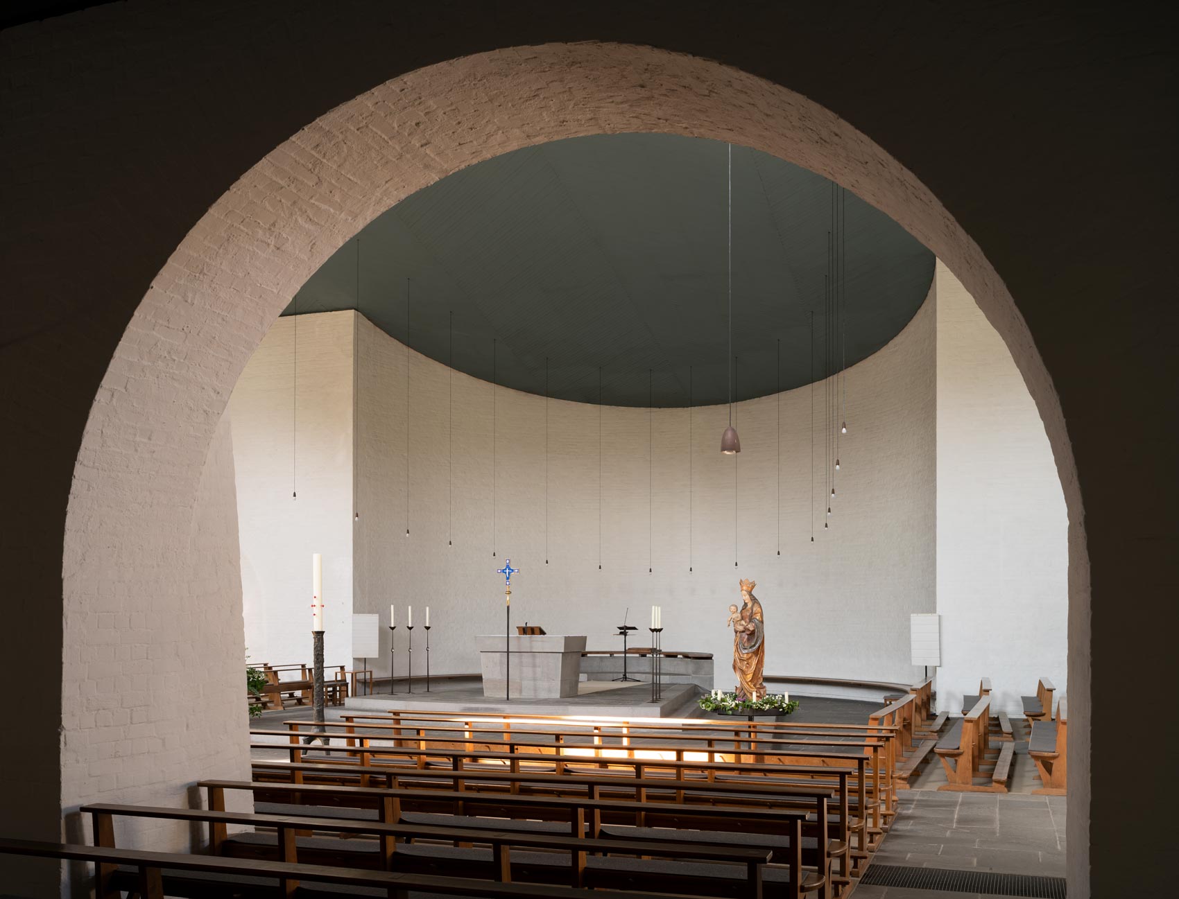 02 St Laurentius Kirche Innen
