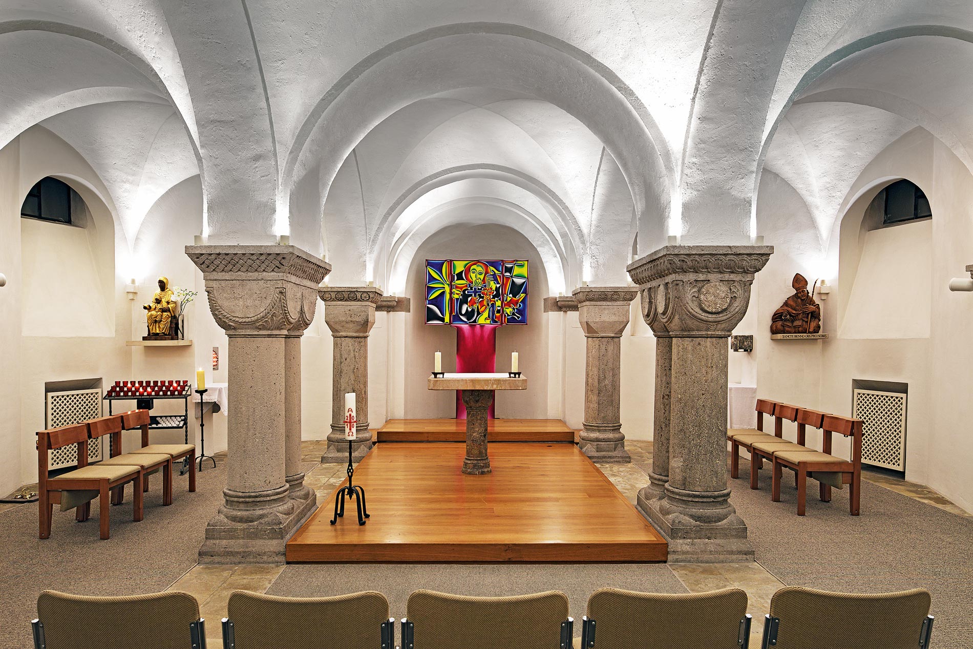 3 5 1 St. Benno Kirche Krypta